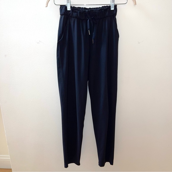 Lululemon Black Stretch High-Rise Pant Size 2 - Picture 7 of 9